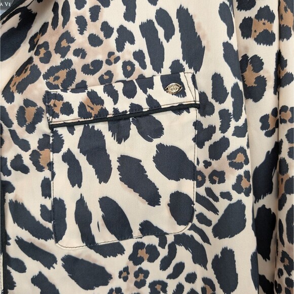 NWT Sofia Vergara Intimates Animal Print Matte Satin Pajama Top Women's Large - Picture 2 of 5